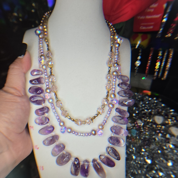 ARTISAN TRIPLE THREAT AMETHYST, PEARL & VINTAGE CRYSTAL STATEMENT NECKLACE - Picture 9 of 9